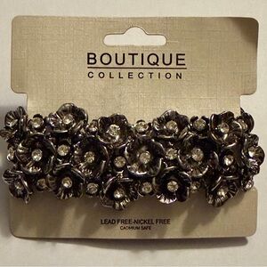Boutique Collection Gunmetal Flower Crystal Stretch Bracelet